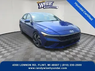 Hyundai ELANTRA 2024 SEL 4p Sedan