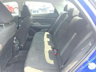 Hyundai ELANTRA 2024 SEL 4p Sedan