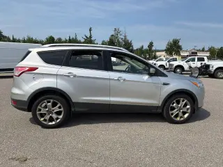 Ford Escape 2015 Titanium 4p SUV