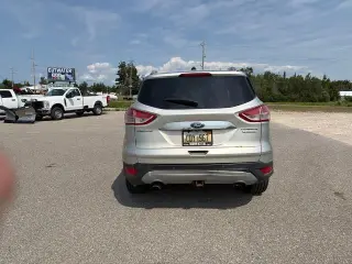 Ford Escape 2015 Titanium 4p SUV