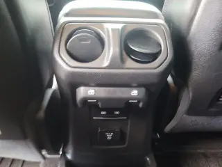 Jeep Wrangler 2024 4x4 Rubicon 4p SUV
