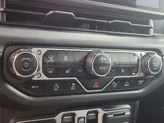 Jeep Wrangler 2024 4x4 Rubicon 4p SUV