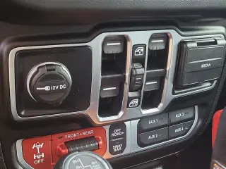 Jeep Wrangler 2024 4x4 Rubicon 4p SUV