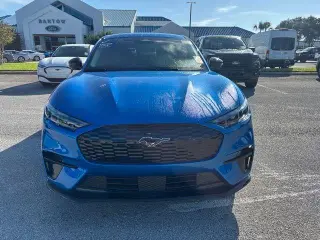 Ford Mustang Mach-E 2025 Premium 4p SUV