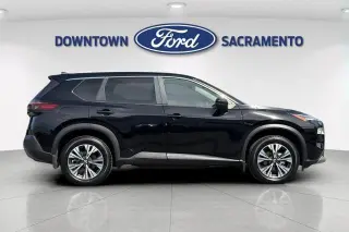 Nissan Rogue 2022 SV 4dr Crossover