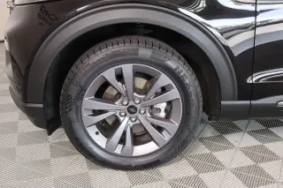 Ford Explorer 2022 4x4 XLT SUV de 4 puertas