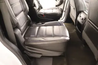 GMC Yukon 2018 4x4 Denali 4p SUV