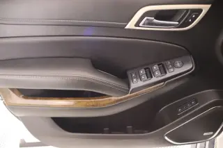GMC Yukon 2018 4x4 Denali 4p SUV