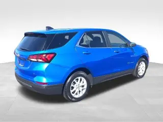 Chevrolet Equinox 2024 LT 4p SUV con 1LT