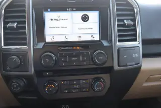 Ford F-150 2016 4x4 XLT 4p SuperCrew 5.8 ft. CA