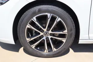Volkswagen Jetta 2024 Sport 4p Sedán 8A