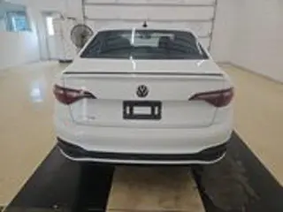 Volkswagen Jetta 2024 Sport 4p Sedán 8A
