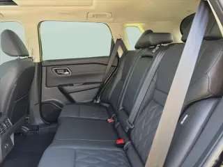 Nissan Rogue 2026 AWD Platinum 4p Crossover