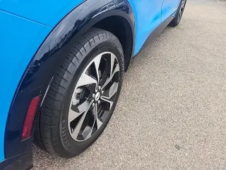 Ford Mustang Mach-E 2023 AWD Premium 4p SUV