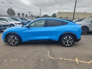 Ford Mustang Mach-E 2023 AWD Premium 4p SUV