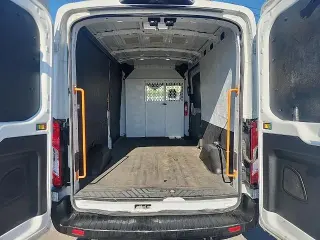 Ford Transit 2019 150 3dr LWB Medium Roof Camioneta de Carga con Puerta Corredera del Pasajero en el Lado del Conductor