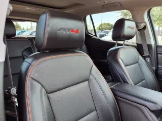 GMC Acadia 2022 4x4 AT4 4p SUV