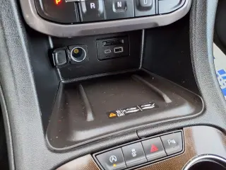 GMC Acadia 2022 4x4 AT4 4p SUV