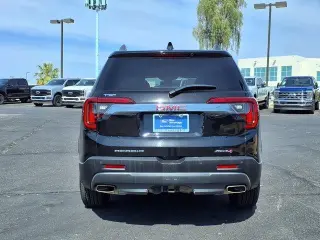 GMC Acadia 2022 4x4 AT4 4p SUV