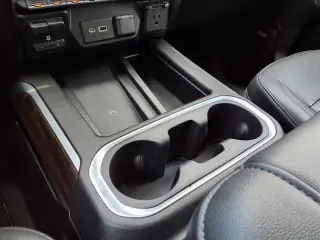 GMC Sierra 1500 2021 4x4 SLT 4p Cabina Doble Estándar 5.8 ft. SB