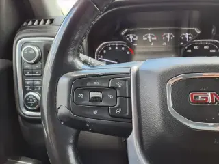GMC Sierra 1500 2021 4x4 SLT 4p Cabina Doble Estándar 5.8 ft. SB
