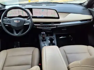 Cadillac XT4 2024 Lujo 4p Crossover