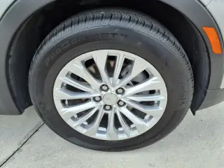 Cadillac XT4 2024 Lujo 4p Crossover