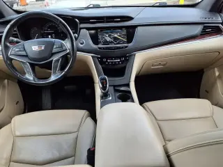 Cadillac XT5 2019 Luxury 4dr SUV