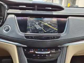 Cadillac XT5 2019 Luxury 4dr SUV