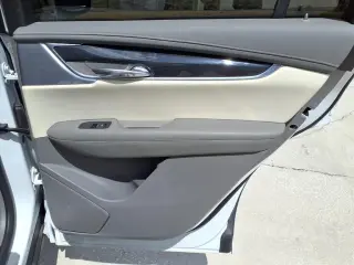 Cadillac XT6 2023 Lujo Premium 4p SUV