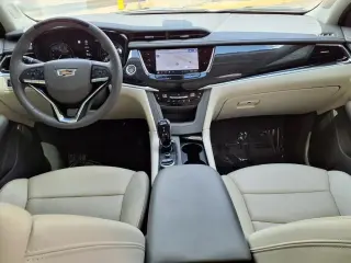 Cadillac XT6 2023 Lujo Premium 4p SUV