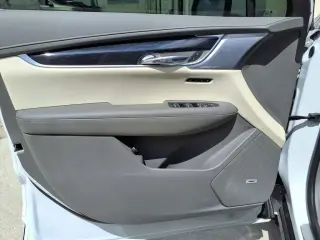 Cadillac XT6 2023 Lujo Premium 4p SUV