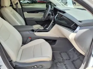 Cadillac XT6 2023 Lujo Premium 4p SUV