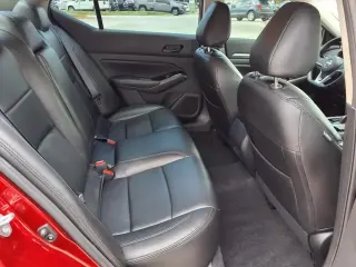 Nissan Altima 2023 tracción total 2.5 SV 4p Sedán