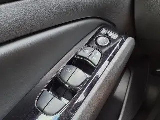 Nissan Altima 2023 tracción total 2.5 SV 4p Sedán