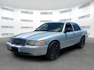 Ford Crown Victoria 2005 LX 4p Sedan
