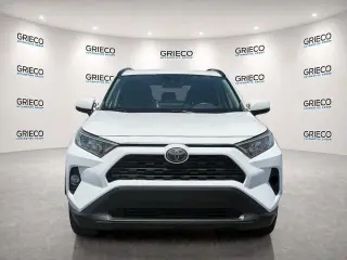 Toyota RAV4 2020 XLE 4p SUV