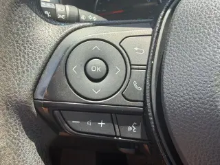 Toyota RAV4 2020 XLE 4p SUV