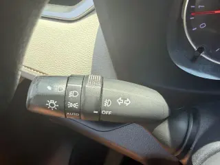 Toyota RAV4 2020 XLE 4p SUV