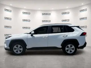 Toyota RAV4 2020 XLE 4p SUV