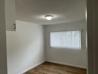 APARTAMENTO DE RENTA EN CUDAHY