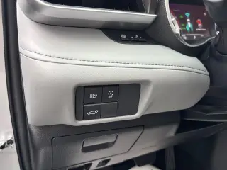 Toyota Highlander 2023 AWD LE 4p SUV