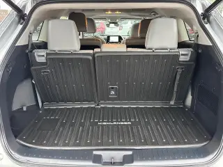 Toyota Highlander 2023 AWD LE 4p SUV