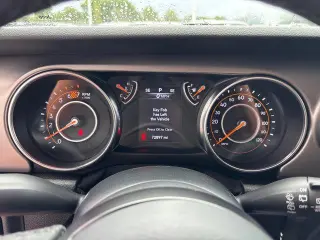 Jeep Wrangler Unlimited 2020 4x4 Sport 4p SUV