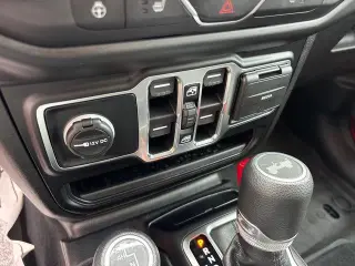 Jeep Wrangler Unlimited 2020 4x4 Sport 4p SUV