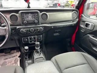 Jeep Wrangler Unlimited 2020 4x4 Sport 4p SUV