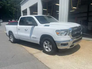 Ram 1500 2022 4x2 Big Horn 4p Cubierta Cuadrada 6.4 ft. SB Camioneta