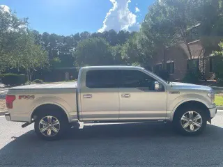 Ford F-150 2019 4x4 XL 4p SuperCrew 5.5 ft. SB