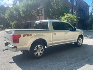 Ford F-150 2019 4x4 XL 4p SuperCrew 5.5 ft. SB