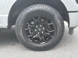 Ford F-150 2024 4x4 XLT 4p SuperCrew 5.5 ft. SB